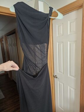 Black One-Shoulder Mesh Panel Evening Gown